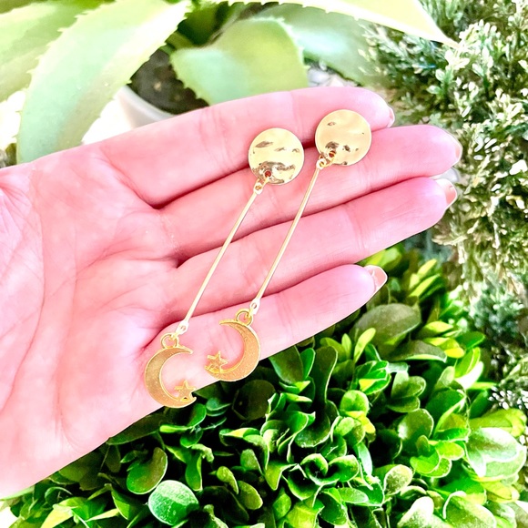 Gold Moon and Star Dangle Earrings - Picture 3 of 7
